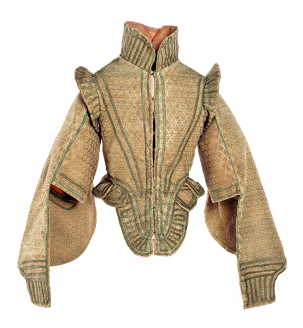 Spanish Doublet from 1590 - 1610 is in collection of Musee des Arts Decoratifs, Paris.