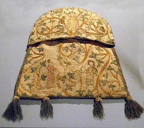 Aumoniere made in 1301/1315, Germanisches National Museum, Nurmberg