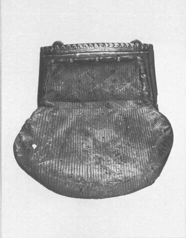 Pouche made in 16th century. Germanische National Museum, Nurmberg
