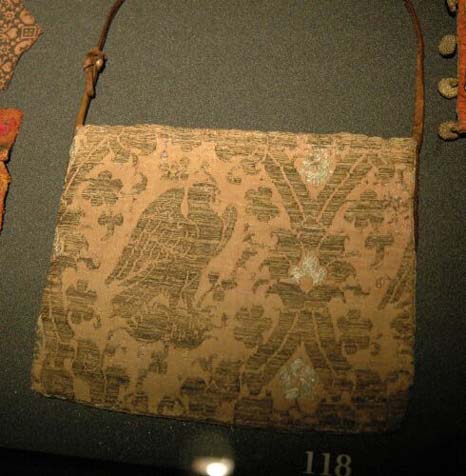 Kabelka z konce 14. století je vidění v Musee Clunny, Paris