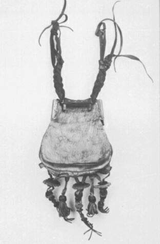 Pouche 16th century, Germanic National Museum, Nurmberg